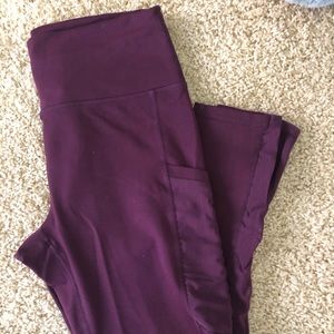 Fabletics Mila Capri - burgundy